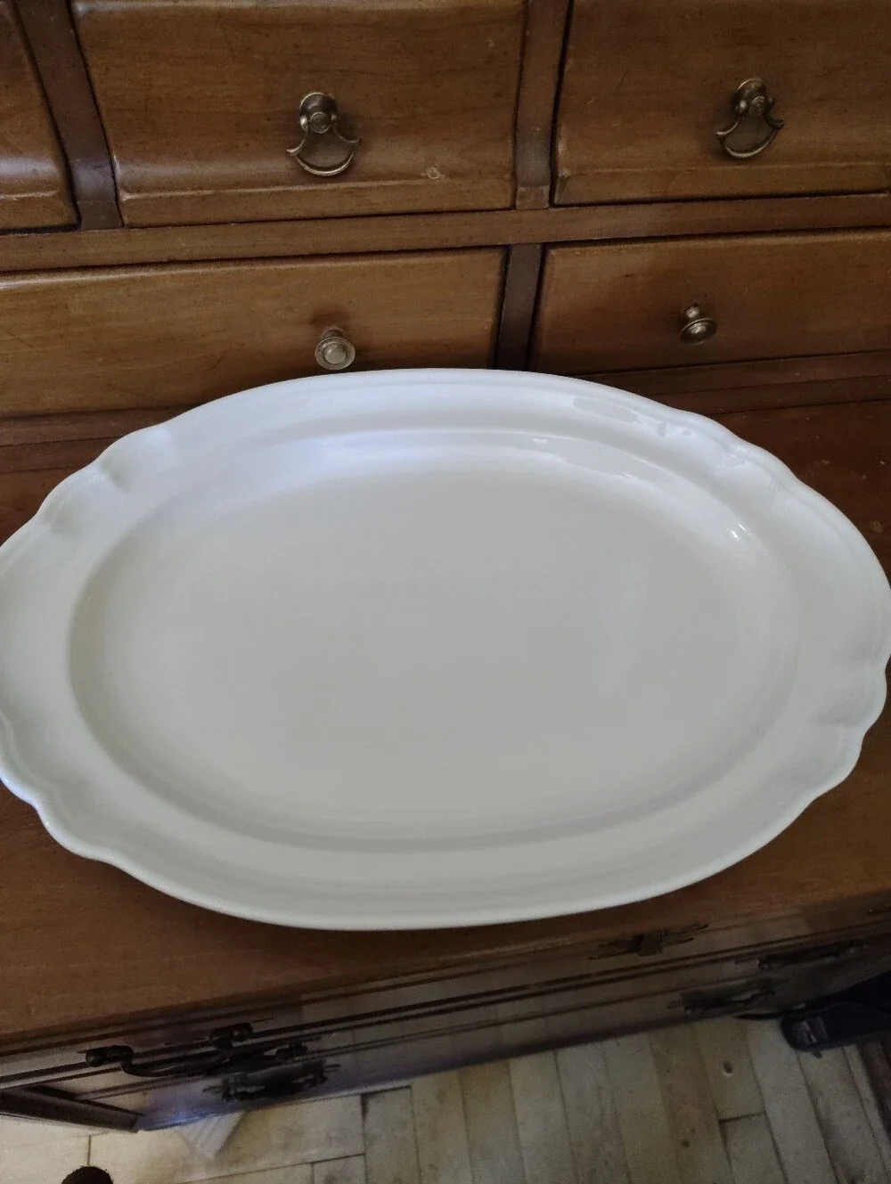 White Pflaltzgraff Ceramic Oval Serving Platter